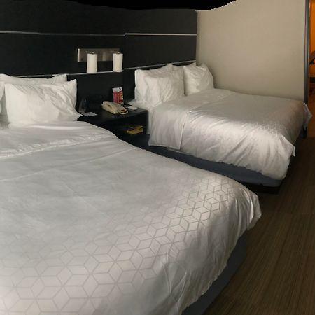 Holiday Inn Express Hotel & Suites Maryville By Ihg Bagian luar foto