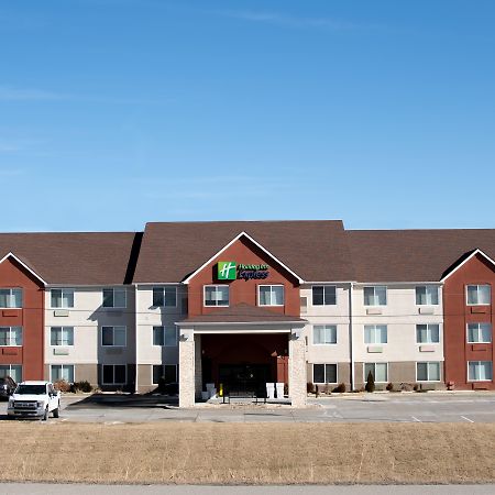 Holiday Inn Express Hotel & Suites Maryville By Ihg Bagian luar foto
