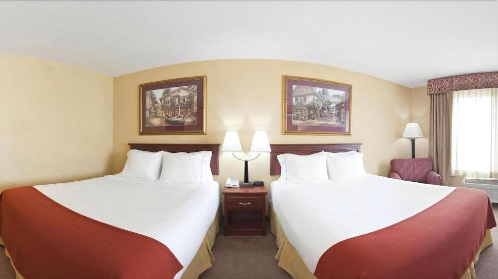 Holiday Inn Express Hotel & Suites Maryville By Ihg Bagian luar foto
