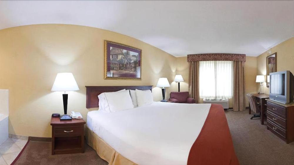 Holiday Inn Express Hotel & Suites Maryville By Ihg Bagian luar foto