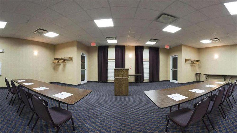 Holiday Inn Express Hotel & Suites Maryville By Ihg Bagian luar foto