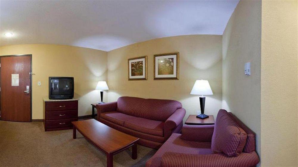 Holiday Inn Express Hotel & Suites Maryville By Ihg Bagian luar foto
