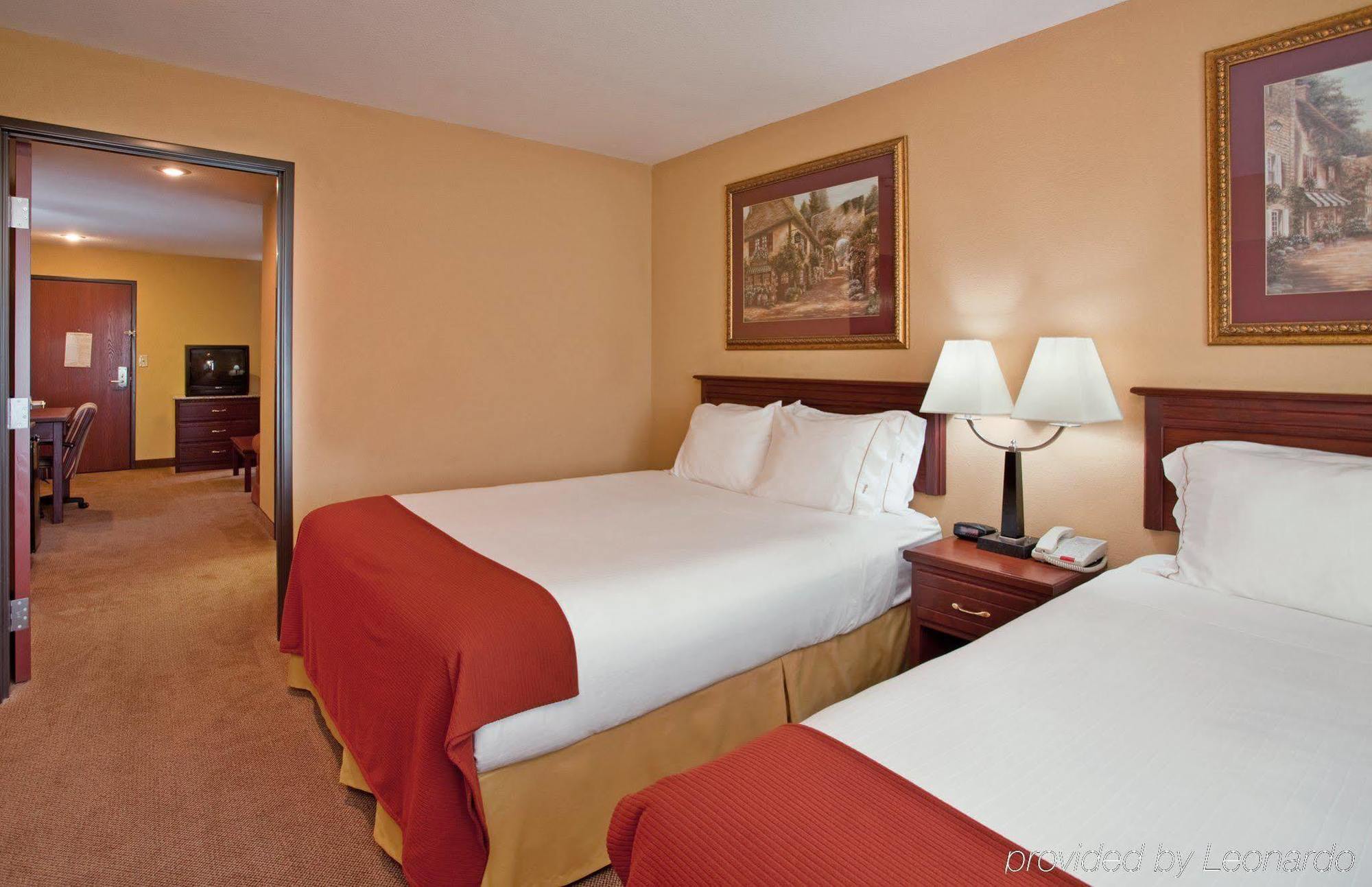 Holiday Inn Express Hotel & Suites Maryville By Ihg Ruang foto